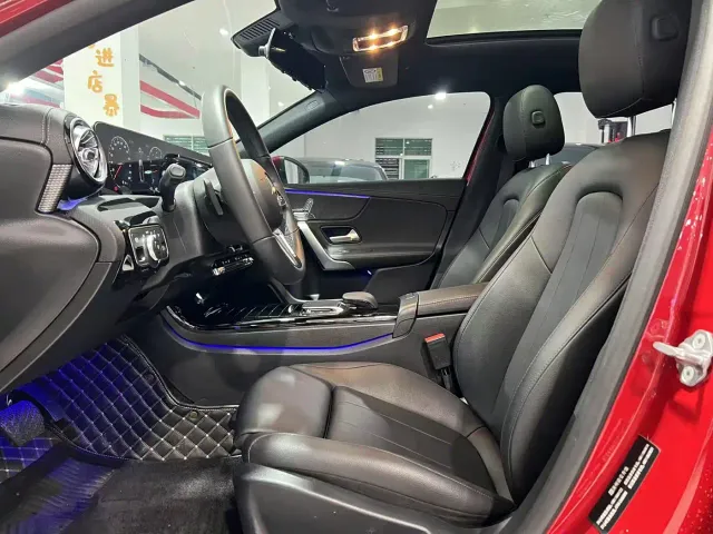 Mercedes-Benz A-Class — Фото автомобиля 4