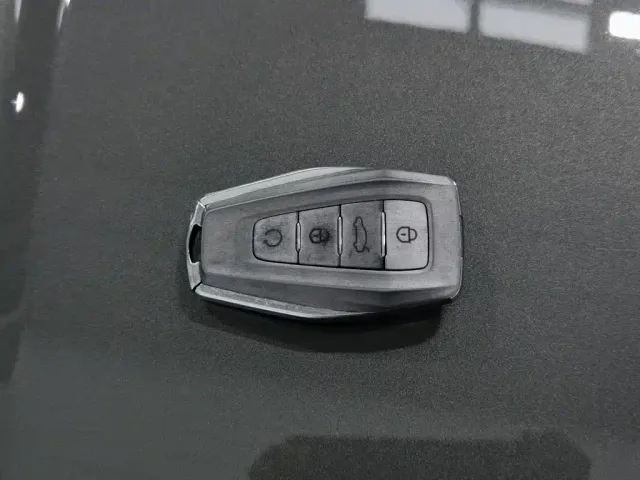 Geely Binyue — Фото автомобиля 19