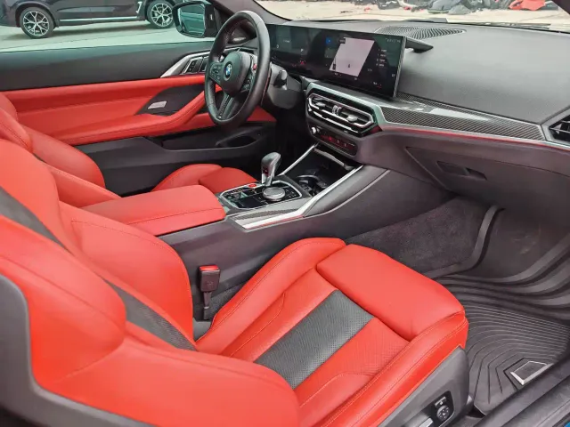 BMW M4 — Фото автомобиля 16