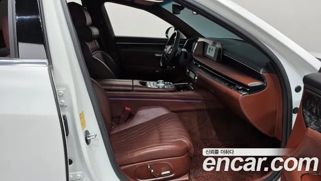 Genesis G90 Бензин 3.5 турбо AWD — Фото автомобиля 22