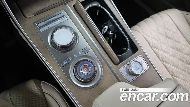 Genesis GV80 — Фото автомобиля 12