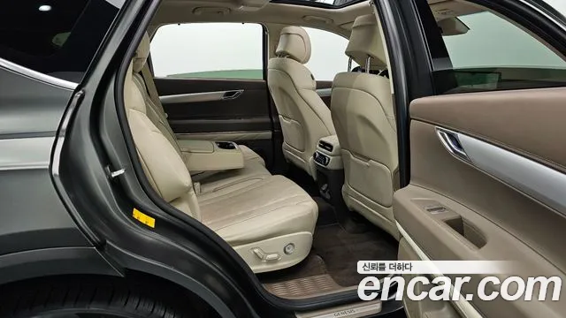 Genesis GV80 — Фото автомобиля 12
