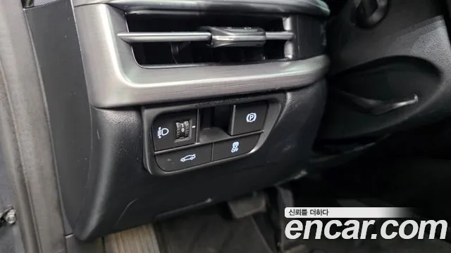 Hyundai Grandeur GN7 — Фото автомобиля 17