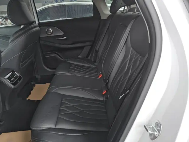 Chery Arrizo 8 — Фото автомобиля 16