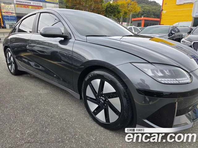 Hyundai Ioniq 6 — Фото автомобиля 2