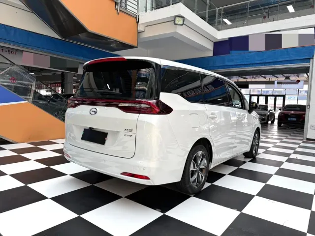 GAC Trumpchi M6 — Фото автомобиля 18