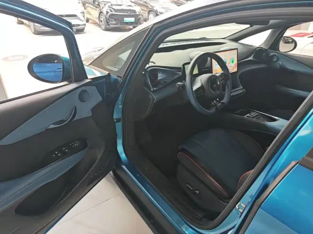 BYD Dolphin — Фото автомобиля 15