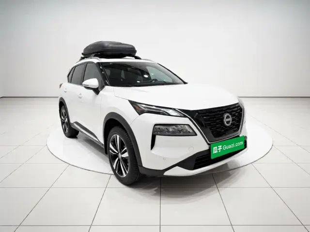Nissan X-Trail — Фото автомобиля 3