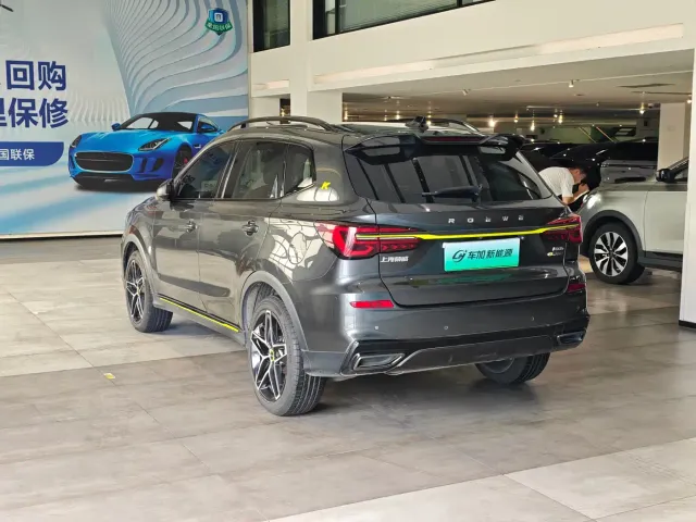 Roewe RX5 — Фото автомобиля 7