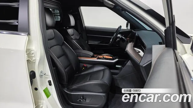 KG_Mobility_Ssangyong Torres Новый Torres Бензин 1.5 4WD — Фото автомобиля 11