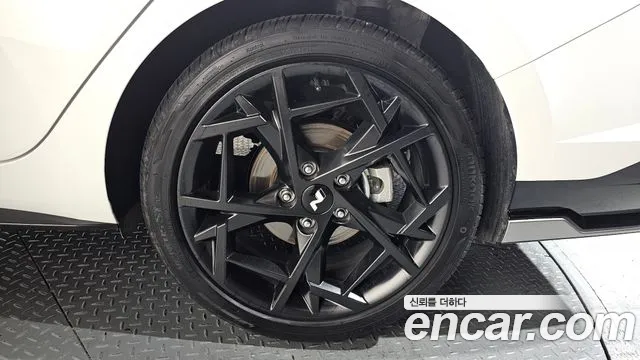 Hyundai AVANTE Новый Avante (CN7) — Фото автомобиля 21