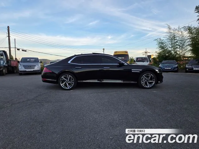 Genesis G90 Бензин 3.5 турбо AWD — Фото автомобиля 10
