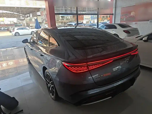 BYD Seal — Фото автомобиля 4