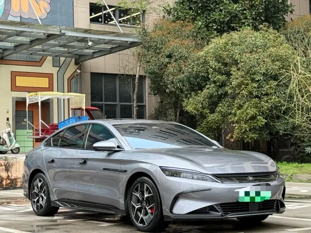 BYD Han — Фото автомобиля 3