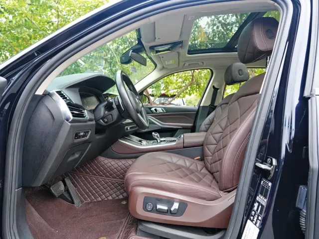 BMW X5 — Фото автомобиля 7