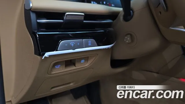 Genesis G80 Бензин 2.5 турбо 2WD — Фото автомобиля 25