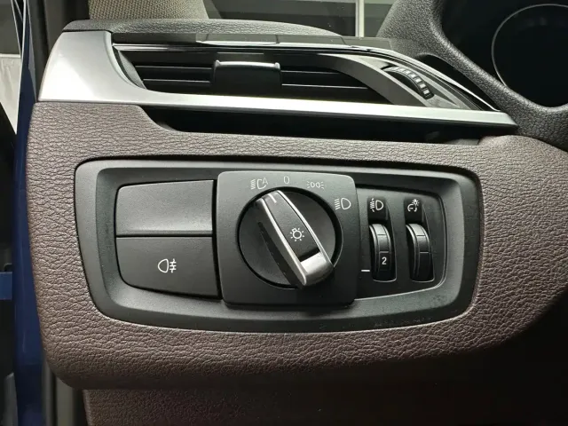 BMW X1 — Фото автомобиля 11