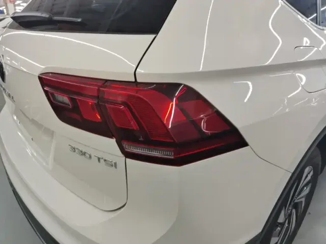 Volkswagen Tiguan L — Фото автомобиля 7