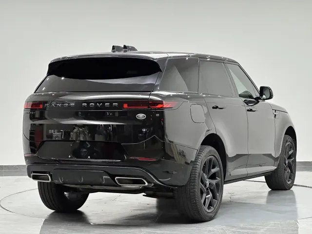 Land Rover Range Rover Sport — Фото автомобиля 5