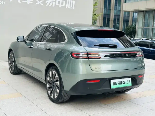 Aito M5 — Фото автомобиля 16