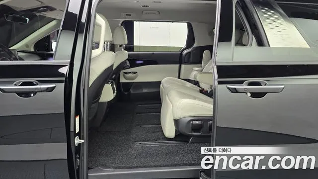 Kia Carnival 4th Gen — Фото автомобиля 18