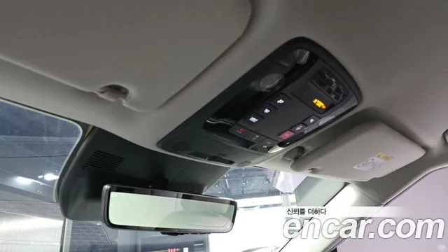 Kia Carnival 4th Gen — Фото автомобиля 25