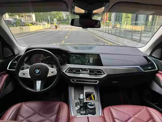 BMW X5 — Фото автомобиля 7