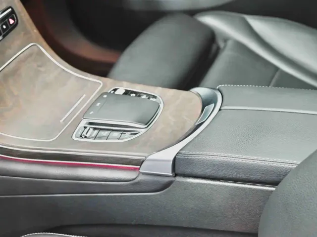 Mercedes-Benz GLC-Class — Фото автомобиля 19