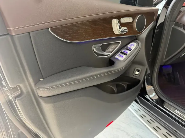 Mercedes-Benz GLC-Class — Фото автомобиля 10