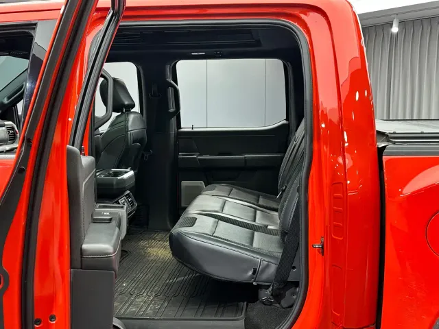 Ford F-150 Raptor — Фото автомобиля 16