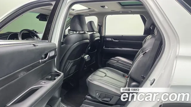 Hyundai Palisade — Фото автомобиля 17