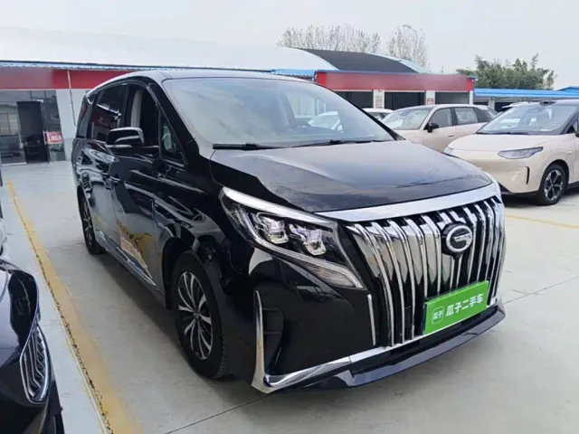 GAC Trumpchi M8 — Фото автомобиля 3