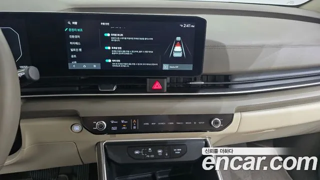 Kia Carnival 4th Gen — Фото автомобиля 20