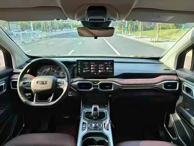 Geely Haoyue — Фото автомобиля 4