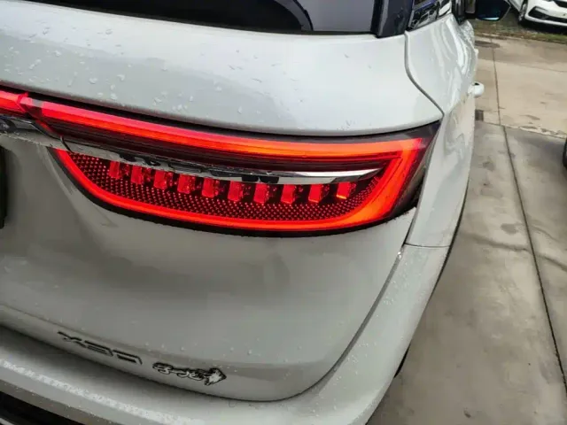 Jetour X90 — Фото автомобиля 7