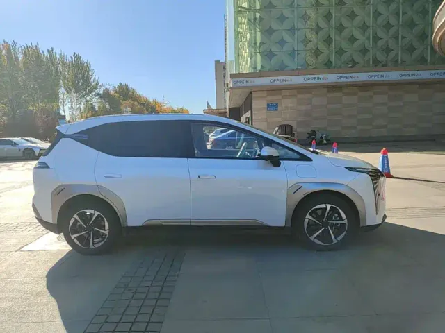 GAC Aion Y — Фото автомобиля 27
