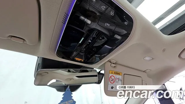 Mercedes-Benz E-Class — Фото автомобиля 17