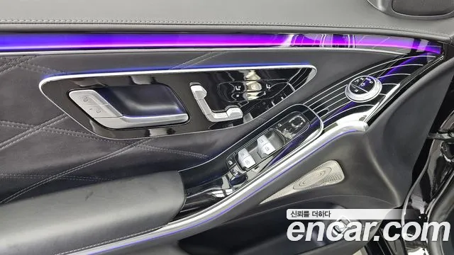 Mercedes-Benz S-Class — Фото автомобиля 30