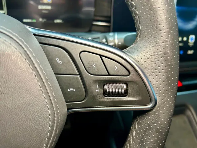 AITO Wenjie AITO M5 2022 Extended Range AWD Performance Edition — Фото автомобиля 13