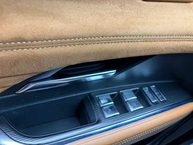 Mazda EZ-6 — Фото автомобиля 12