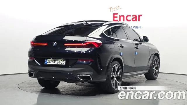 BMW X6 xDrive40i M Sport — Фото автомобиля 2