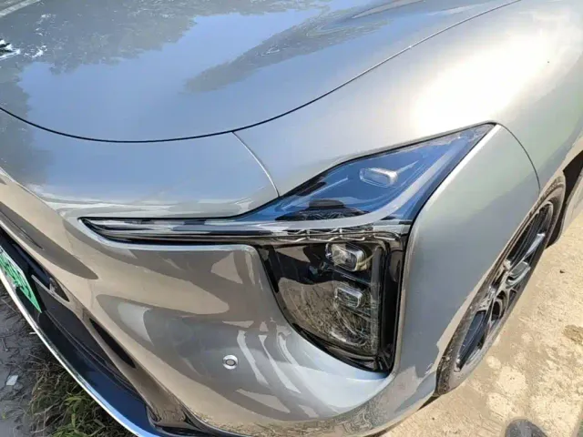 IM Motors LS6 — Фото автомобиля 23