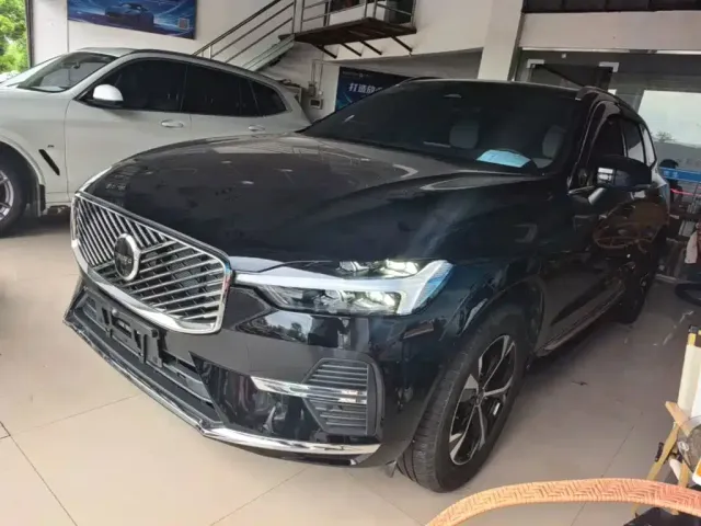 Фотография автомобиля — Volvo XC60