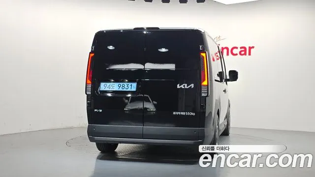 Kia PV5 — Фото автомобиля 4