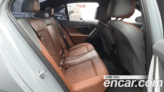 BMW 5 Series G60 — Фото автомобиля 12