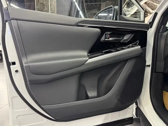 Toyota BoZhi 4X — Фото автомобиля 6