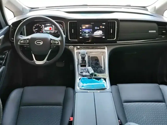 GAC Trumpchi M8 — Фото автомобиля 9
