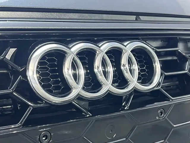 Audi A4L — Фото автомобиля 18