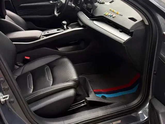 Geely Xingrui — Фото автомобиля 9