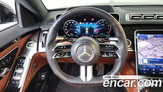 Mercedes-Benz S-Class — Фото автомобиля 13